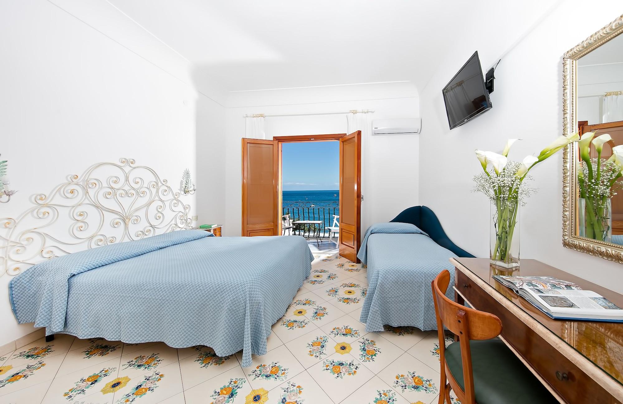 Hotel Pupetto Positano Luaran gambar