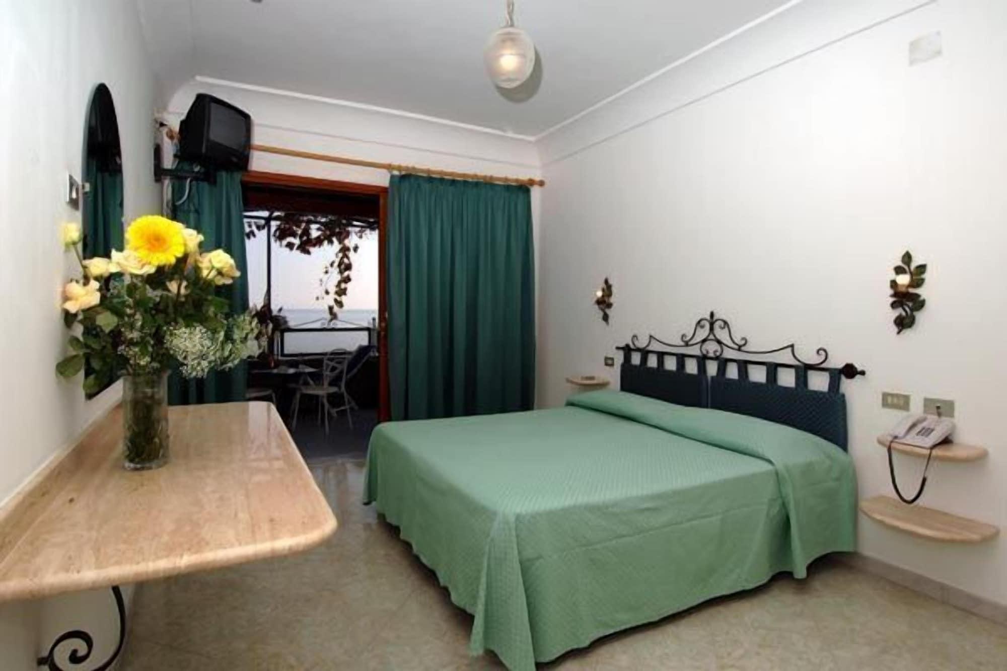 Hotel Pupetto Positano Luaran gambar