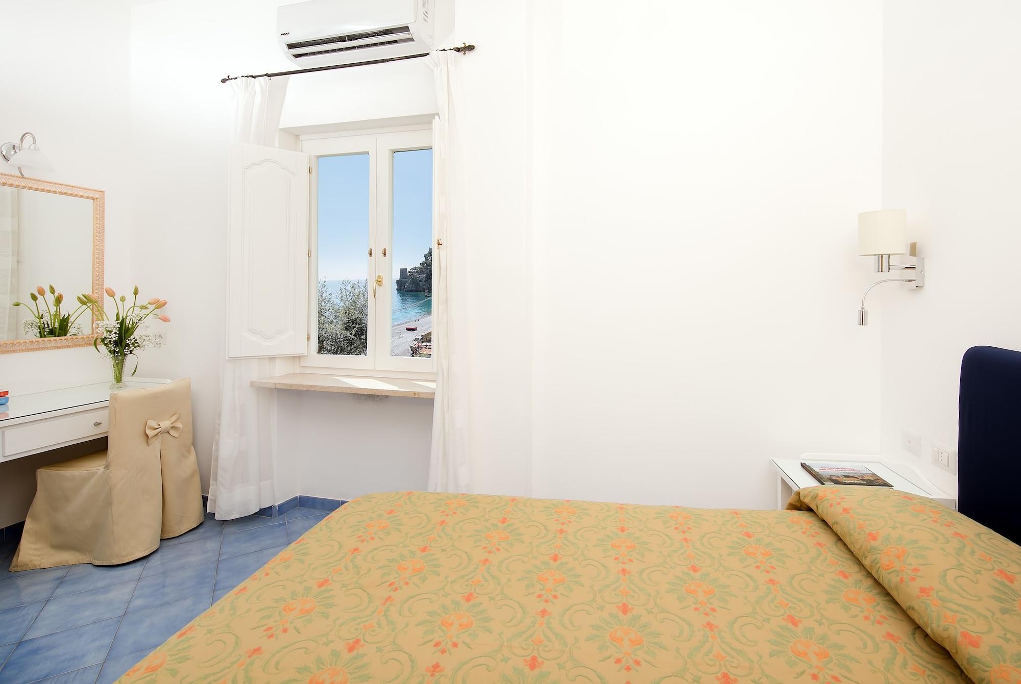 Hotel Pupetto Positano Luaran gambar